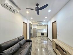 Lakeville (D22), Condominium #569125611